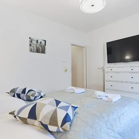 - Baltic Park Apartment *
