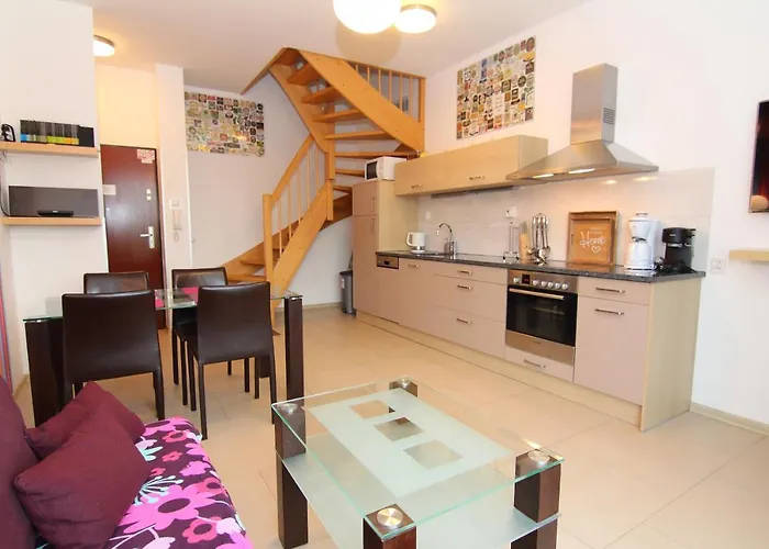 - Baltic Park سفينويتشي