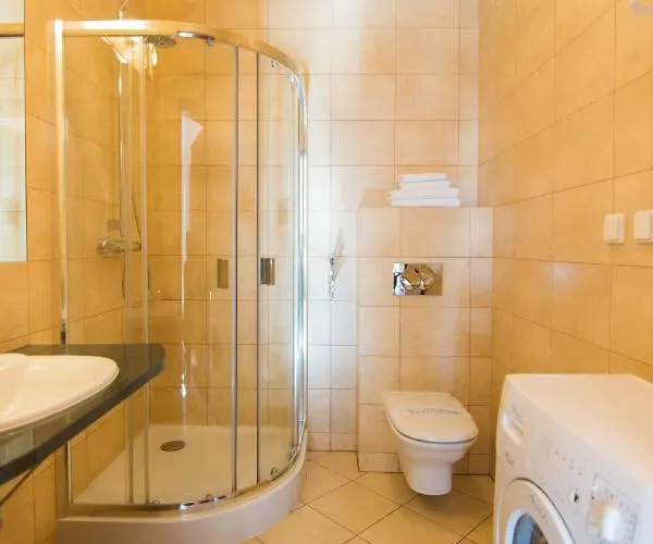 - Baltic Park Apartament *