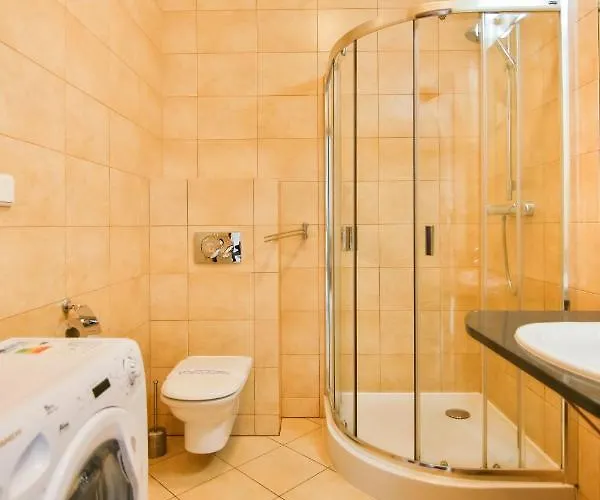 - Baltic Park アパート