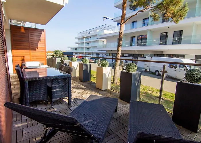 - Baltic Park シフィノウイシチェ