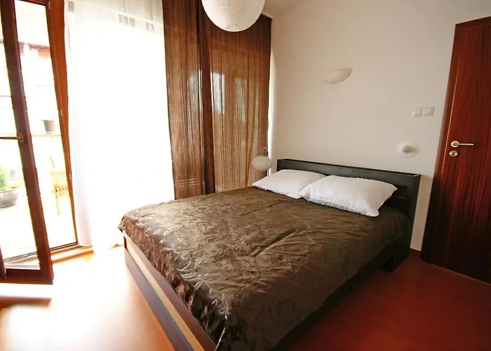 - Baltic Park Apartament *